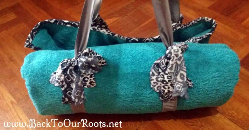 DIY Beach Towel with Pillow & Carrying Straps
